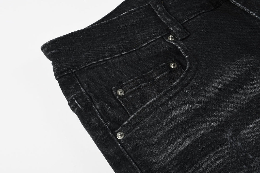 AMIRI Jeans #A844